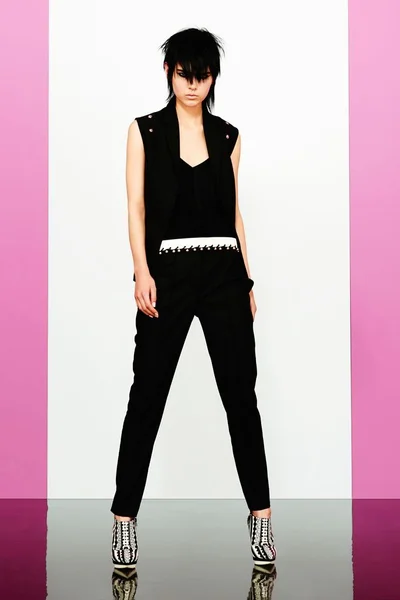 Look 16